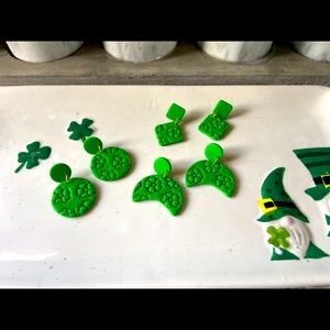 St Patrick’s Day green shamrock dangle earrings